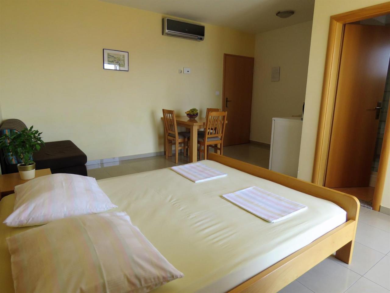 Apartment Kojan *